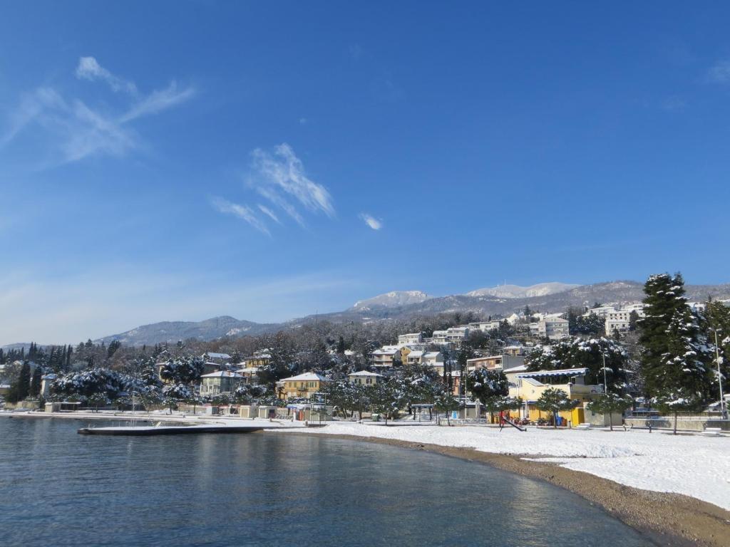 ヴィラ ルッポ Ičići エクステリア 写真